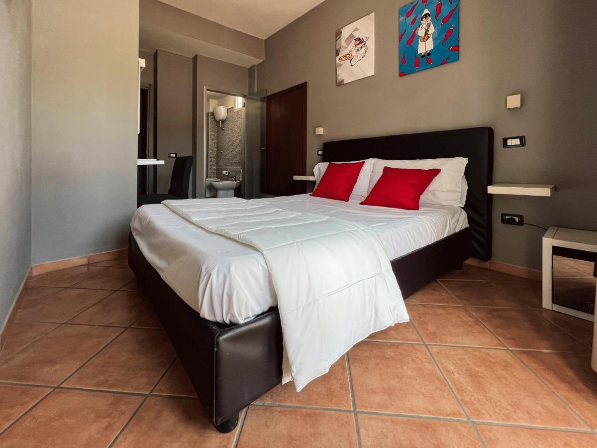 Tie Tie Bed & Breakfast Napoli Bagian luar foto