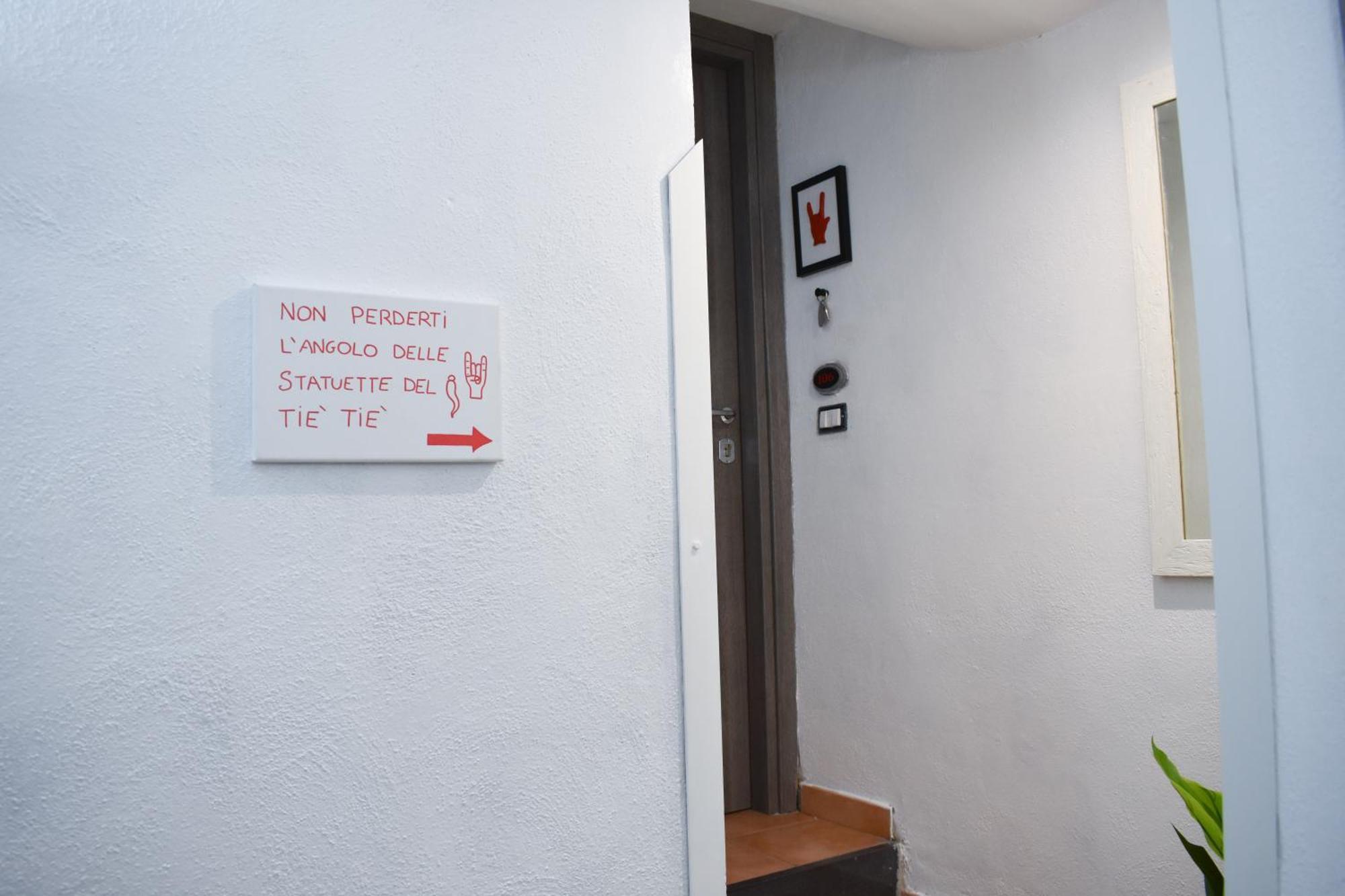 Tie Tie Bed & Breakfast Napoli Bagian luar foto